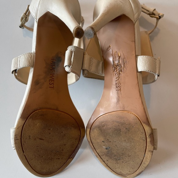 Nine West Dawnonme Leather Dress Sandal - Picture 5 of 8